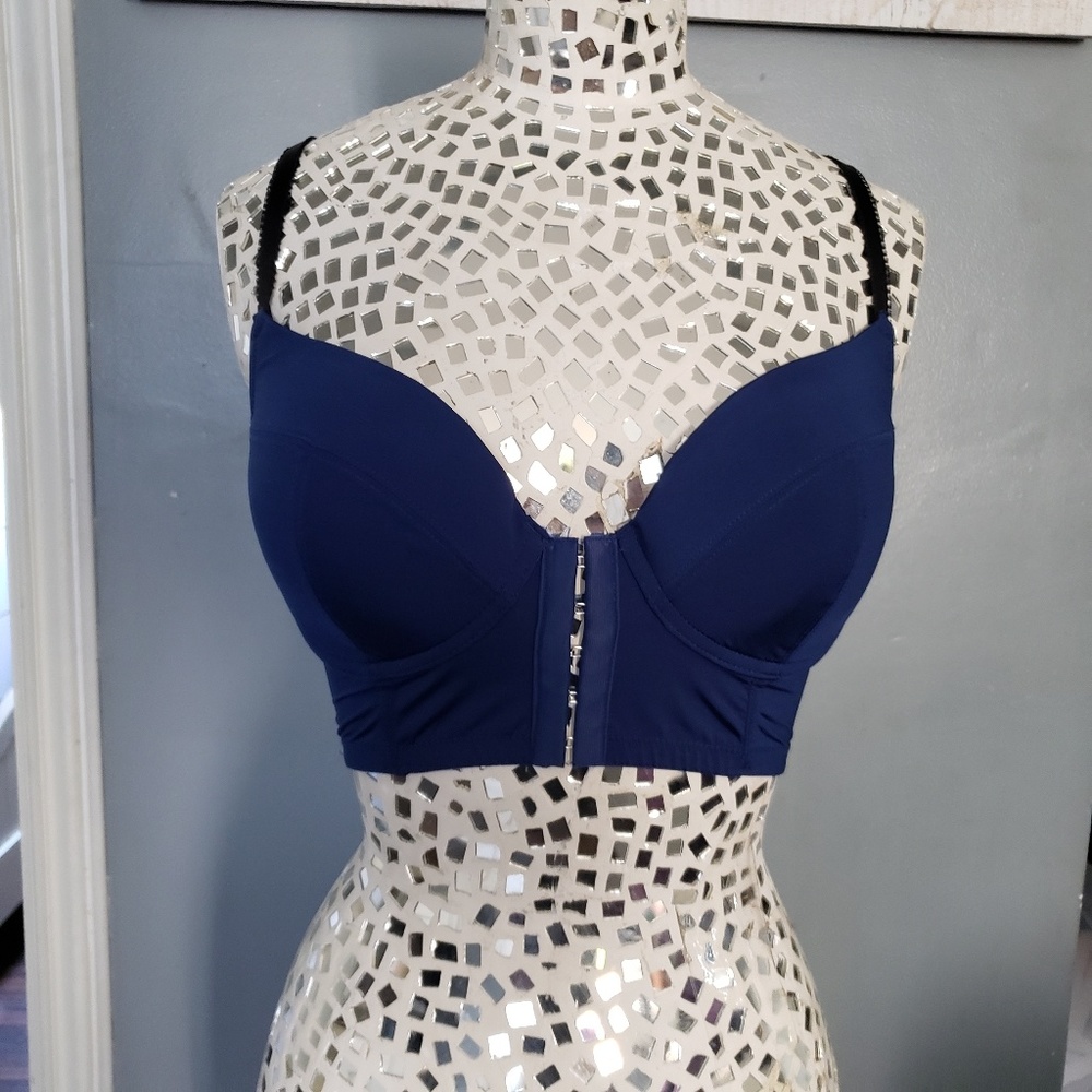 Bra - Picture 1 of 2